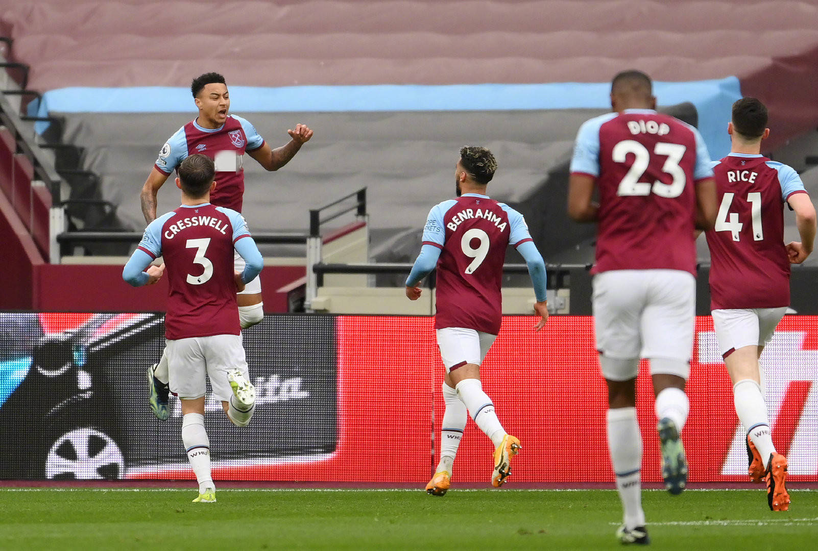 业生涯中逐 业生涯中逐